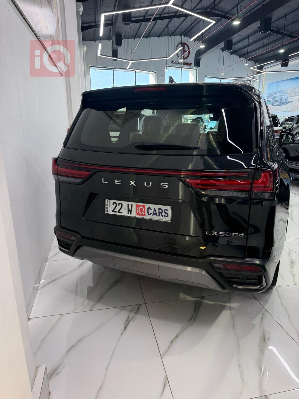 Lexus LX